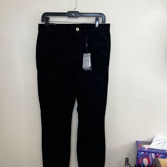 Tommy Hilfiger Extra fine baby lock corduroy jeans, size 8 Brilliant black - Picture 4 of 8